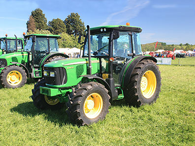 Tractor John DEERE Second Hand - 1